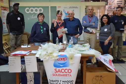 Raccolta solidale di Coop Liguria: donate 31 tonnellate di alimenti nell'iniziativa dell'ultimo weekend