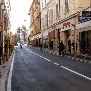 Sanremo: passaggio pedonale e traffico in via Feraldi, la replica di un lettore