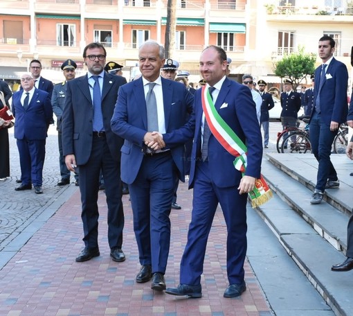 Piantedosi a Ventimiglia: Cgil “No al centro per il rimpatrio, si al centro di accoglienza”