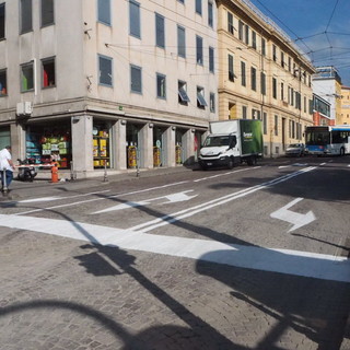 Sanremo: riaperta stamattina via Asquasciati, per l'estate la viabilità ritorna all'antico con via Roma a doppio senso (Foto)