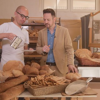 L'esperto Vaccaro alla scoperta dei tesori gastronomici liguri: dall'olio di Taggia, al pane di Triora e la salsiccia di Ceriana