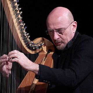 Concerto di Vincenzo Zitello ai Giardini dell’ex Chiesa Anglicana di Bordighera