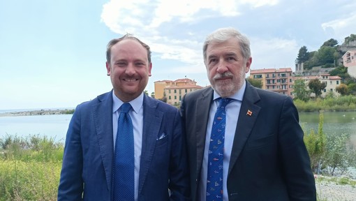 Ventimiglia, Marco Bucci a sostegno di Flavio Di Muro: &quot;È stato lui a scrivere il decreto Genova&quot; (Foto e Video)