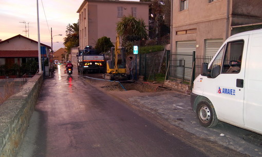 Sanremo: lettrice ci scrive in merito alla pericolosità di via Val D'Olivi