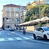 Sanremo: occhio al divieto, dopo Capodanno la Rai arriva in città. Come sempre riservata la corsia di via Roma