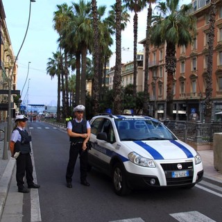 Sanremo: Capodanno blindato con via Nino Bixio chiusa al traffico e “new jersey” per bloccare le vie di accesso. Domani vertice in Prefettura