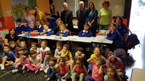 Sanremo: visita pastorale del Vescovo Antonio Suetta alla scuola “E. Moro” di San Bartolomeo