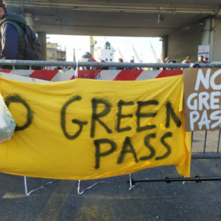 Genova: Green pass, sgomberato all'alba varco Etiopia, simbolo della protesta dei portuali