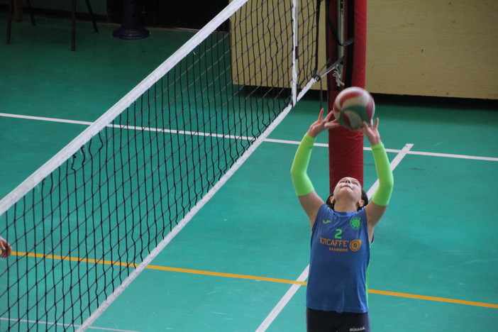 Pallavolo: vittoria al quinto set per le ragazze della Grafiche Amadeo sul Gabbiano Andora