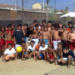 Bordighera: grande giornata di beach soccer oggi ai 'Bagni Kursaal'