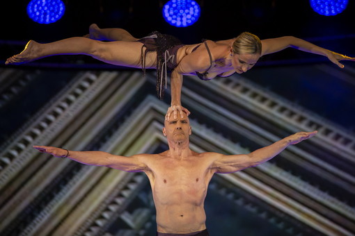 Spettacolo 'Alis Theatre' del 'Cirque de Soleil' al teatro Ariston di Sanremo