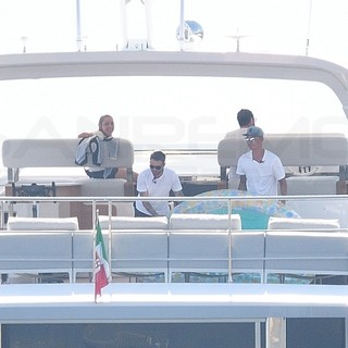 Sanremo: giornata matuziana per Cristiano Ronaldo e Georgina, dopo la gita in barca un blitz da The Mall e poi via in Costa Azzurra