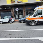 Ventimiglia, Ambulanze Veterinarie rinuncia agli stalli di sosta per i mezzi di soccorso: &quot;Sono sempre occupati da auto private&quot; (Foto)