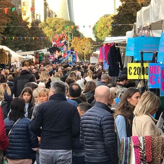 'Gli Ambulanti di Forte dei Marmi®' a Riva Ligure con le mitiche 'boutique a cielo aperto' in Piazza Ughetto