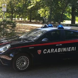 Bordighera, nasconde in tasca  tre dosi di hashish: 19enne arrestato dai carabinieri