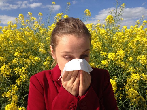 Allergie e problemi digestivi: come affrontare la primavera