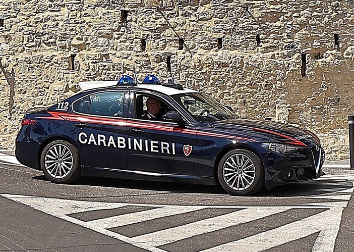 Entrano in casa per rubare e aggrediscono il proprietario: arrestati dai Carabinieri giovani marocchini