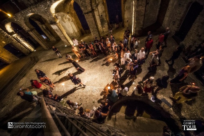 Dolceacqua, agosto da brividi con il grande ritorno del Ghost Tour di Autunnonero