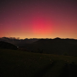 La magia dell'Aurora boreale nel cielo sanremese