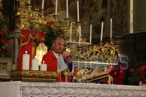 Sanremo: Via Crucis a Coldirodi, collantini preoccupati “Non è come sembra, le cose non vanno bene per niente”