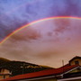 Taggia: le immagini di un lettore dell'arcobaleno che ha solcato il cielo sopra la città