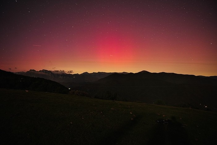 La magia dell'Aurora boreale nel cielo sanremese