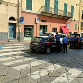 Imperia, il furto di un monopattino all'origine dell'accoltellamento in via Cascione: 27enne libico nei guai