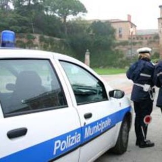 Imperia: domani corso gratuito in 'Diritto della Circolazione Stradale' organizzato dalla Polizia Municipale