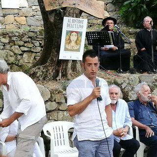 Tutto pronto a Badalucco per il Bistrot dell'Ulivo: attestato di stima a a Silvia e Marco Ravera dell’Azienda agricola RaveraBio