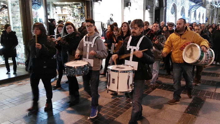 Sanremo: grande successo, questo pomeriggio per il Capodanno dei bambini e per la Grande Orchestra Occitana