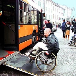 Imperia: da due giorni non può andare a lavorare, il servizio bus per i disabili è fuori servizio