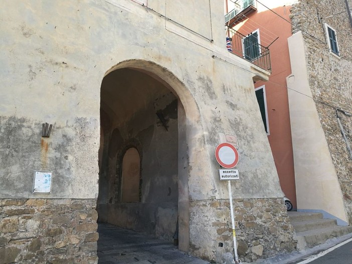 Bordighera alta: allo studio un progetto per l’illuminazione del centro storico per questioni di sicurezza, ma anche di valorizzazione di chiese e monumenti