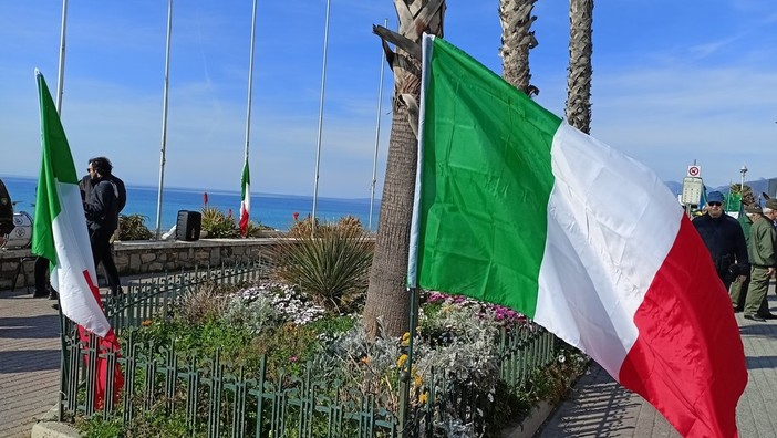 Vallecrosia celebra la Giornata Nazionale della Bandiera