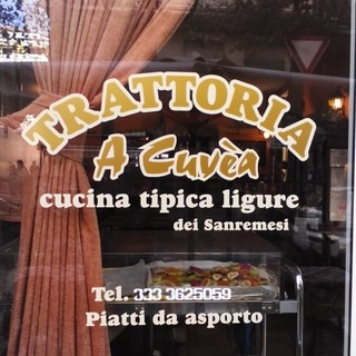 Alla trattoria &quot;A Cuvea&quot; di Sanremo un cenone di Capodanno con i piatti della cucina tipica ligure dei sanremesi