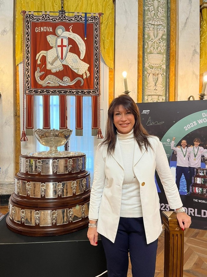 Regione Liguria a Palazzo Tursi per l’esposizione della Coppa Davis, tornata tricolore anche grazie al sanremese Matteo Arnaldi