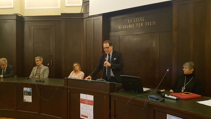 Imperia: &quot;Uomini e No&quot;, grande partecipazione di studenti al convegno contro la violenza alle donne