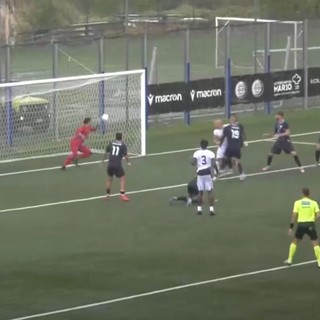 Calcio. I corazzieri bianconeri e la magia di D'Antoni, rivediamo i gol di Albenga - Sanremese 3-1 (VIDEO)