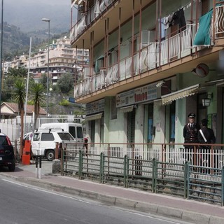 Sanremo: controlli sui videopoker, Carabinieri a caccia di illeciti nei bar della città dei fiori