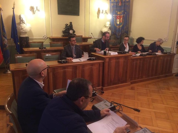 Imperia: approvati all'unanimità tutti i punti all'ordine del giorno del Consiglio Provinciale