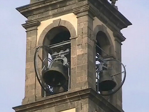 Mendatica: il Consiglio comunale trova una formula per far suonare diversamente le campane della chiesa