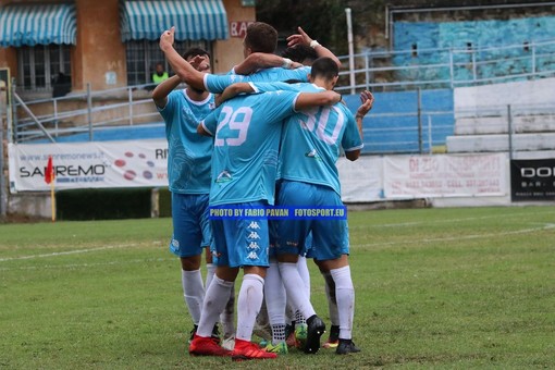 Calcio, Serie D. Sanremese, non basta Scalzi: i matuziani in 10 sono ripresi nel finale dal Ghivizzano