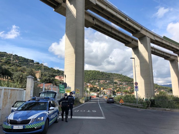 Imperia: cadono calcinacci dal viadotto della A10, la causa potrebbe essere riconducibile ai lavori