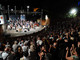 Standing ovation a Sanremo per il canto di pace di Noa: l'artista incanta l'Alfano