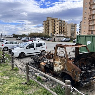 Taggia: a quattro mesi dalla morte di Eliana Crema, il Comune dovrà rimuovere il camper bruciato