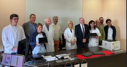 I Rotary Club della provincia donano 10 tablet all'ospedale di Imperia (video)