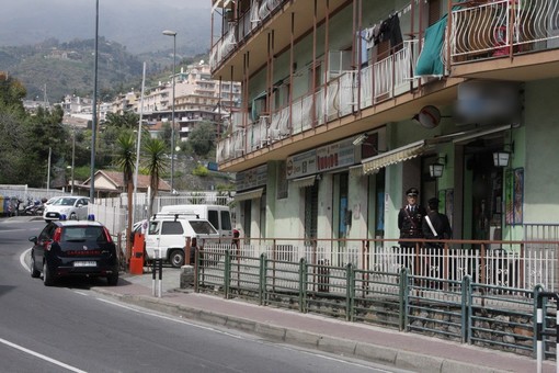 Sanremo: controlli sui videopoker, Carabinieri a caccia di illeciti nei bar della città dei fiori