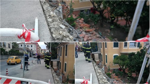 Imperia, scontro tra camion provoca il crollo di una balaustra (foto)