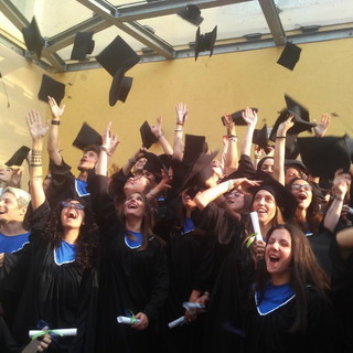 Imperia: celebrata ieri la tradizionale consegna dei diplomi degli studenti del Ruffini (Foto)