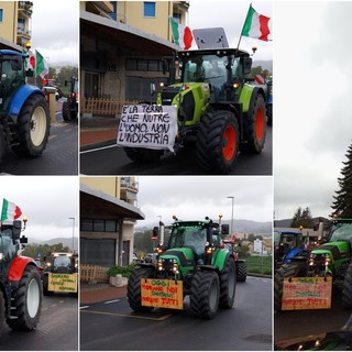 Canzoni, fiori e trattori. La protesta del riscatto agricolo arriva a Sanremo