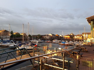 Baia di Cardiff (Penarth vista da Pier 64)